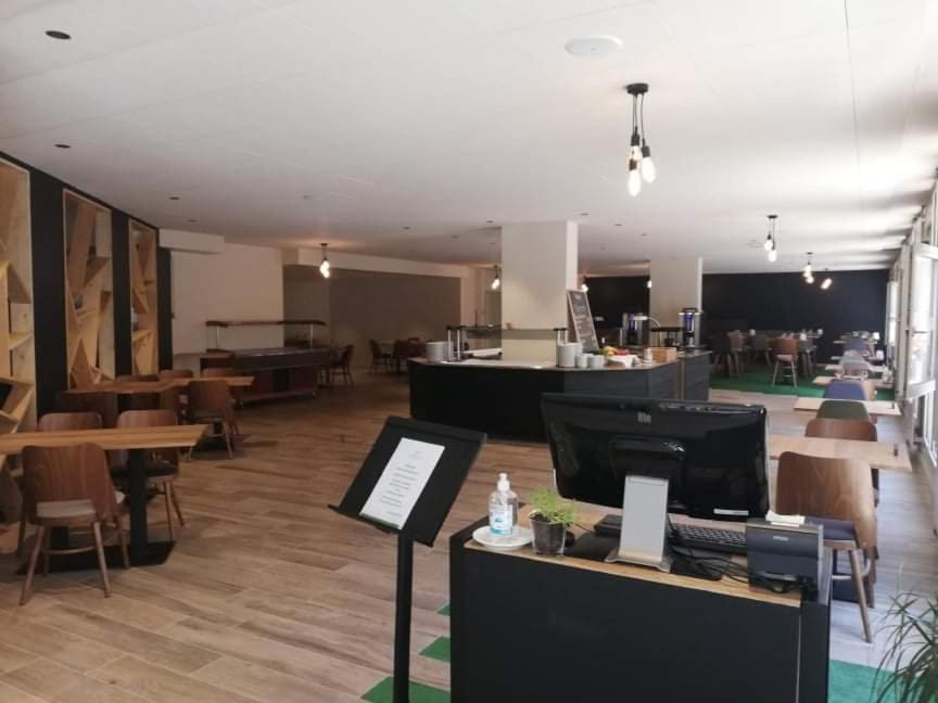 Appartement Prive Dans Residence Balneo Aladin โกเตอเรต์ ภายนอก รูปภาพ